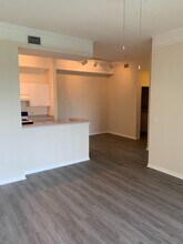 17102 Carrington Park Dr in Tampa, FL - Building Photo - Building Photo