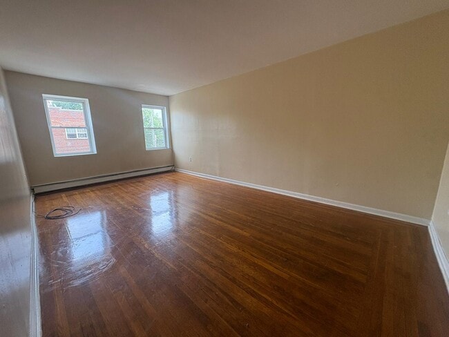 78 Ellsworth Ave, Unit E4