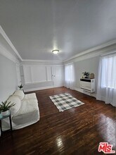 2932 1/2 Normandie Ave in Los Angeles, CA - Building Photo - Building Photo