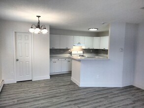 7434 72nd Ln N in Brooklyn Park, MN - Building Photo - Building Photo