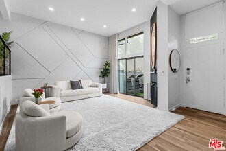 4360 Glencoe Ave in Marina Del Rey, CA - Building Photo - Building Photo