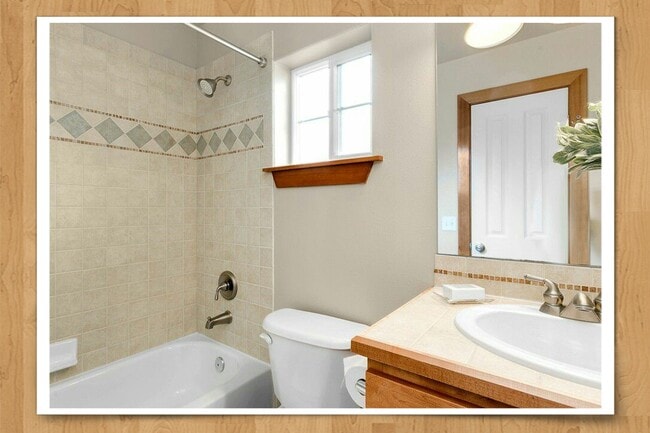 4816 40th Ave SW #B in Seattle, WA - Building Photo - Building Photo