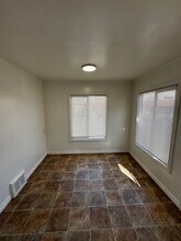 227-231 Mosswood Way in South San Francisco, CA - Building Photo - Building Photo