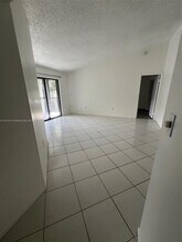 20741 NE 4th Ct in Miami, FL - Building Photo - Building Photo