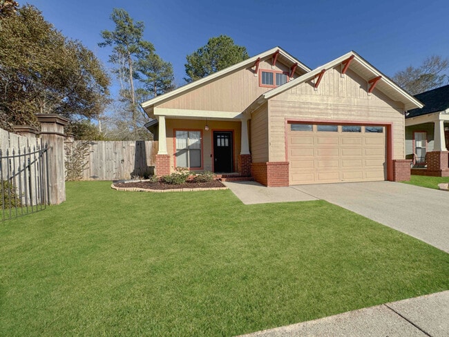 property at 3 Gunnison Dr