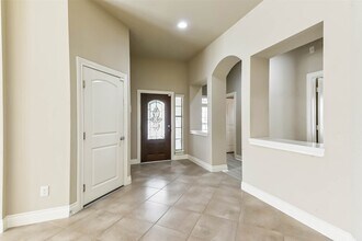 13010 Gentle Water Dr in Houston, TX - Building Photo - Building Photo