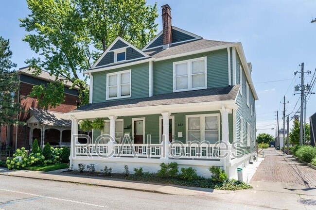 property at 613 E New York St