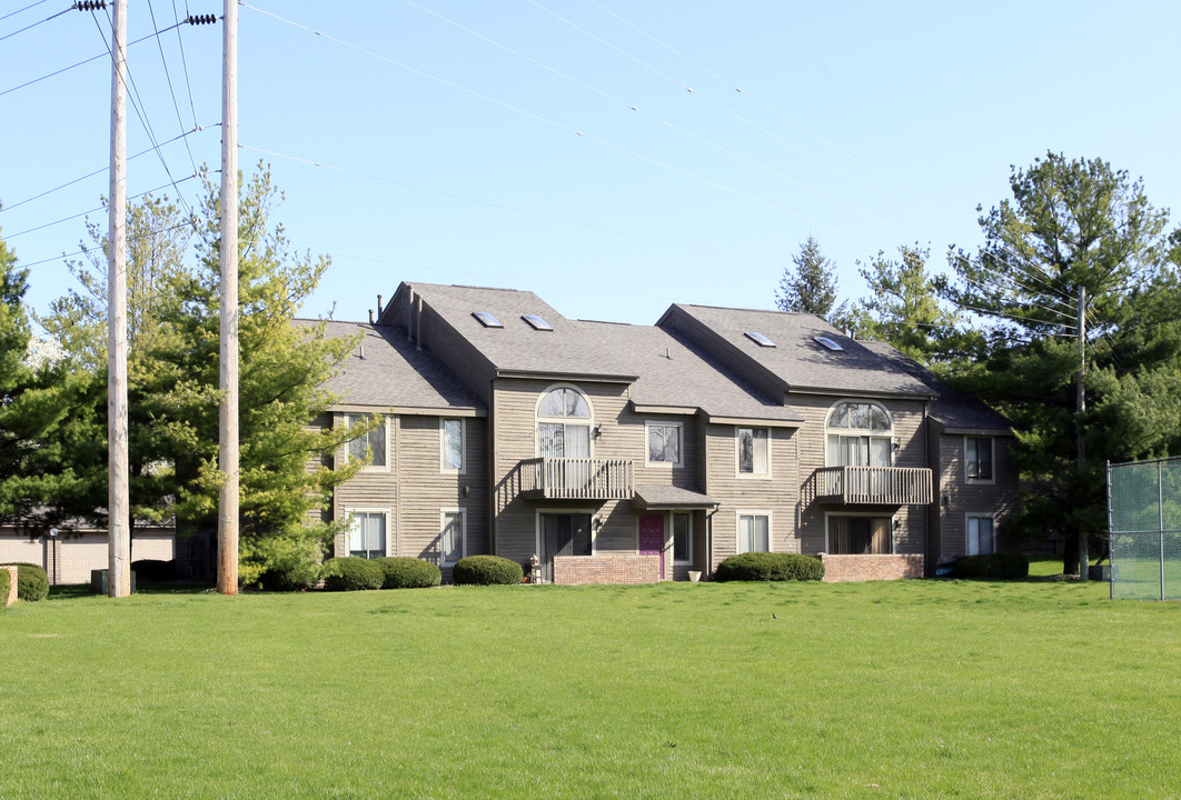 York Woods Center in Elkhart, IN - Building Photo