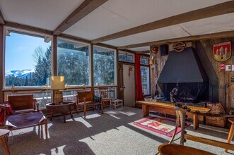 36 Hoffman's Dr in Franconia, NH - Building Photo - Building Photo