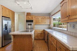 1498 Jamestown Dr in Cupertino, CA - Building Photo - Building Photo