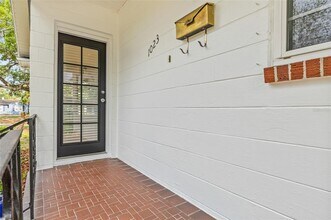 1023 W Ohio Ave in Tampa, FL - Building Photo - Building Photo