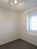 2712 Farmers Central Rd in Woodland, CA - Building Photo