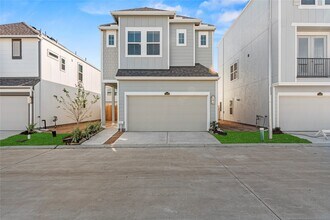 11423 Blossom Sq St in Houston, TX - Building Photo - Building Photo