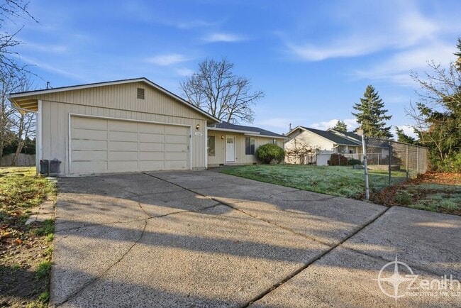 11907 NE 4th St in Vancouver, WA - Building Photo - Building Photo