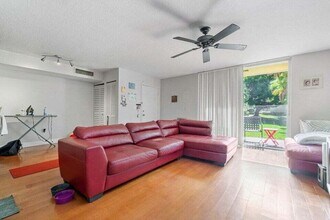 117 Yacht Club Way in Hypoluxo, FL - Building Photo - Building Photo