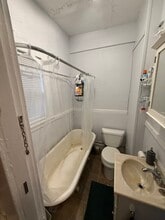 9 N Park St in Watertown, MA - Building Photo - Building Photo
