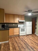 530 Greenfield Ave, Unit Second Floor Unit in Pittsburgh, PA - Building Photo