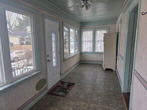 2226 Roger St in South Bend, IN - Foto de edificio - Building Photo