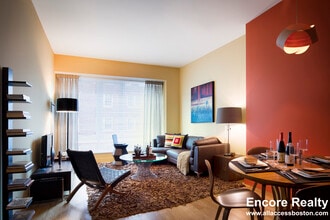 135 Clarendon St in Boston, MA - Building Photo - Building Photo