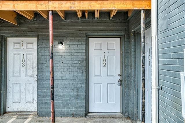 1037 E Tucker St in Fort Worth, TX - Building Photo - Building Photo