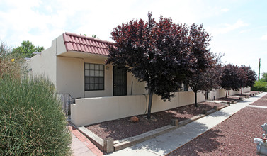 12321 Mountain Fwy NE in Albuquerque, NM - Building Photo - Building Photo