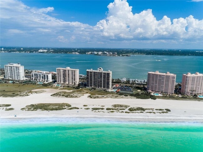 1290 Gulf Blvd, Unit 907 in Clearwater, FL - Building Photo - Building Photo