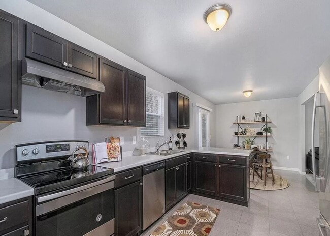 property at 8758 Tiburon Ln