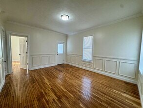 416 Adams St in Ottawa, IL - Building Photo - Building Photo