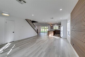 9900 Long Cattle Ave in Las Vegas, NV - Building Photo - Building Photo