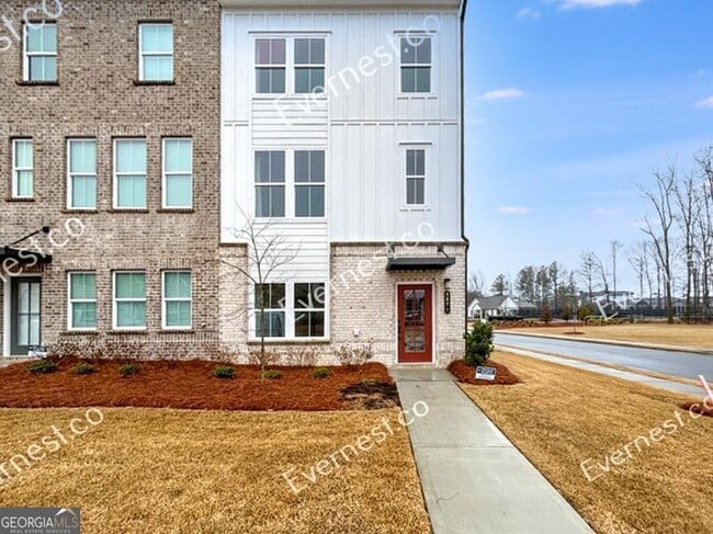 property at 2671 Whistler Wy NE