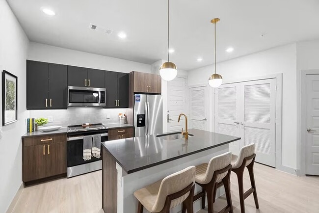property at 801 Lawrence St
