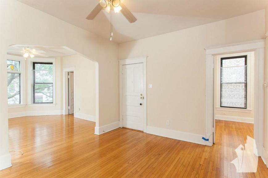 3525 N Wilton Ave in Chicago, IL - Building Photo