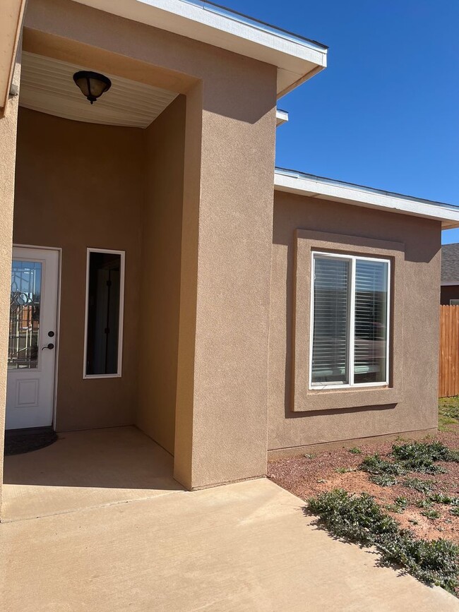 1813 College Park Dr in Clovis, NM - Building Photo - Building Photo