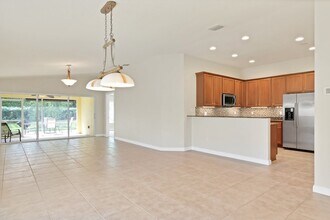 4969 Corsica Square in Vero Beach, FL - Building Photo - Building Photo