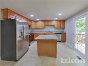 9851 Branchleigh Rd in Randallstown, MD - Building Photo - Building Photo