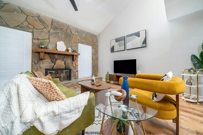 246 Toweridge Dr SW in Marietta, GA - Building Photo - Building Photo