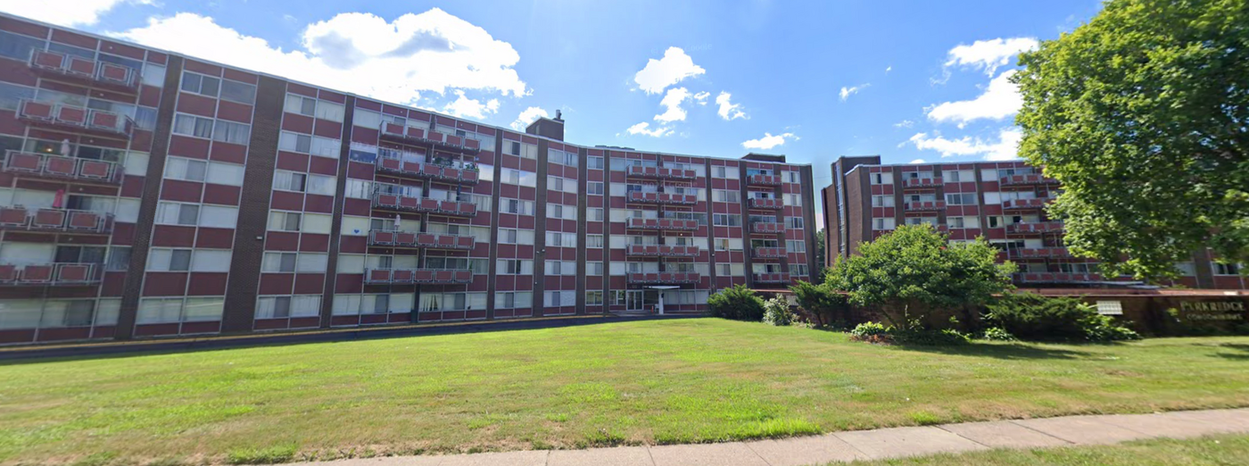 1310 Berlin Tpke in Wethersfield, CT - Building Photo