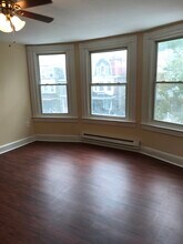 125 W Logan St in Philadelphia, PA - Building Photo - Building Photo