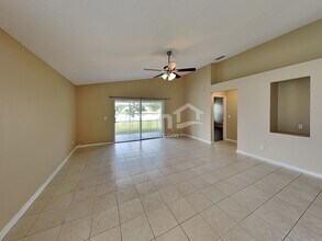 4623 Turtle Bay Ter in Bradenton, FL - Building Photo - Building Photo