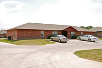 Estates of Bridgeport in Bridgeport, TX - Building Photo - Building Photo