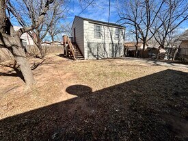 2122 16th St in Lubbock, TX - Building Photo