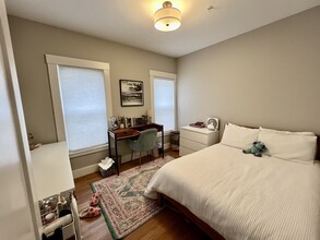 127 Hudson St in Somerville, MA - Building Photo - Building Photo
