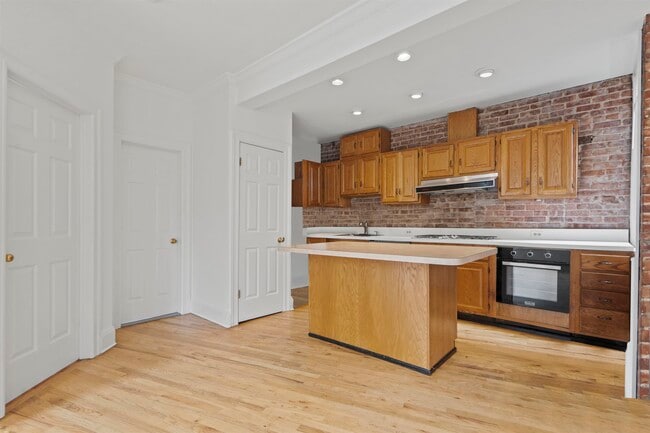 163 14th St in Hoboken, NJ - Building Photo - Building Photo