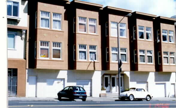 824-828 Masonic Ave in San Francisco, CA - Building Photo - Building Photo