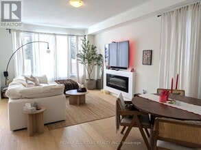 22 Hennessey Cres in Kawartha Lakes, ON - Building Photo - Building Photo