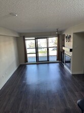 10838 City Pky in Surrey, BC - Building Photo - Building Photo