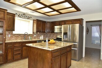 12322 Wealdstone Dr in Tomball, TX - Building Photo - Building Photo