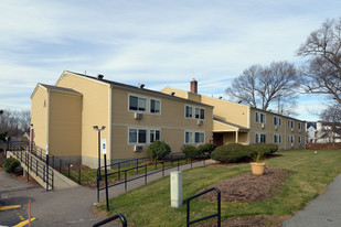 Maple Gardens I Apartments