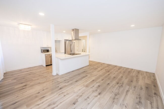 property at 8671 Lake Murray Blvd