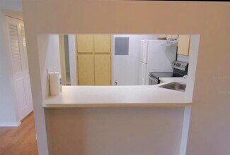 1344 Pine Ridge Cir E in Tarpon Springs, FL - Building Photo - Building Photo